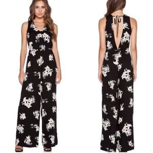 BB Dakota Jumpsuit Wide Leg Black Floral Backless Sleeveless M Brunch Garden